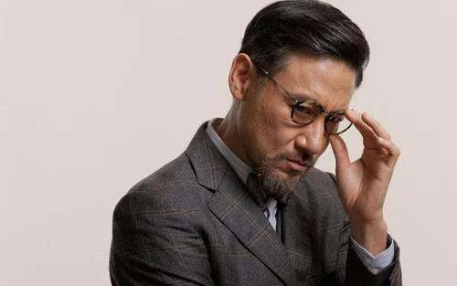 爱你痛到不知痛歌词