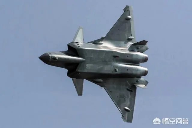 歼20战机在未来换装具有矢量推力的涡扇15发动机后会取消鸭翼吗？