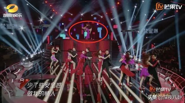 为什么说万茜是《乘风破浪的姐姐》里的皇族?