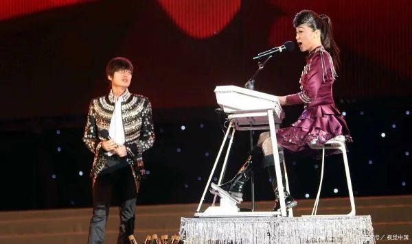 双排键王小玮王小海为什么离婚？