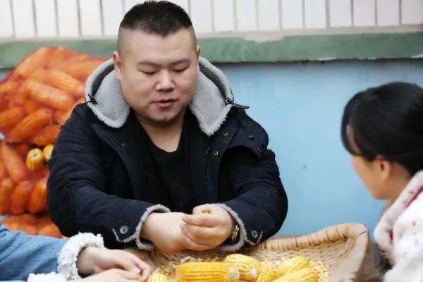 大家知道，岳云鹏现在在德云社是什么地位吗？