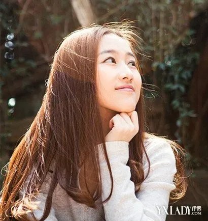 于小彤刘美含身高差是多少彤哥私下情窦初开