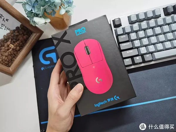 能HOLD住的都是王者，罗技（Logitech）GPW二代目之猛男粉上手体验