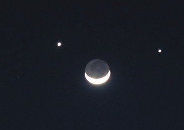 双星伴月连续两晚出现是怎么回事?
