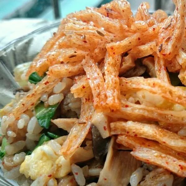为什么大学食堂会出一些很怪的菜？