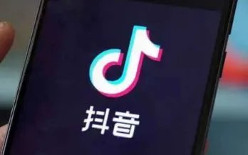 现在抖音好像很假