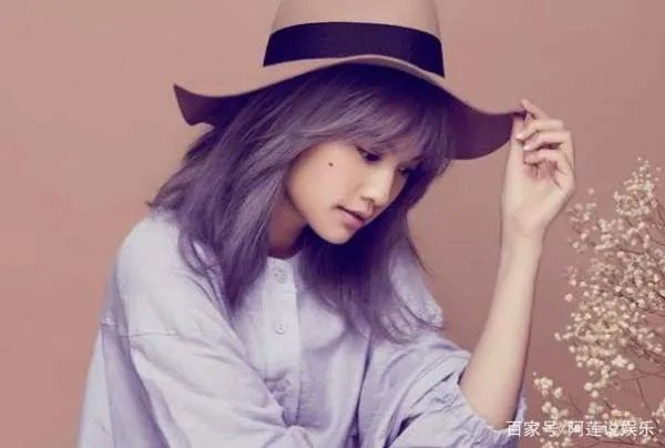 有种“整容”叫结婚一年，杨丞琳丝毫未变，李荣浩变得怎么样？