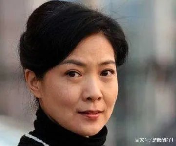沈丹萍的父母是谁