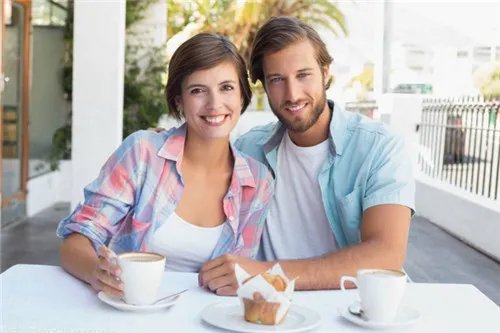 同年同月的人结婚好吗 怎样维持和谐的夫妻关系