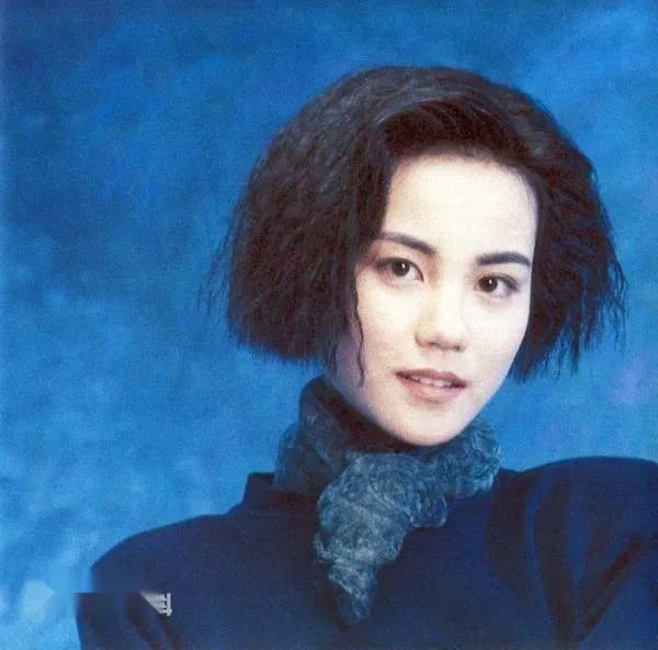 不愧是首富之子王思聪科普王菲“天价”门票内幕,比金星都敢说,你怎么看?