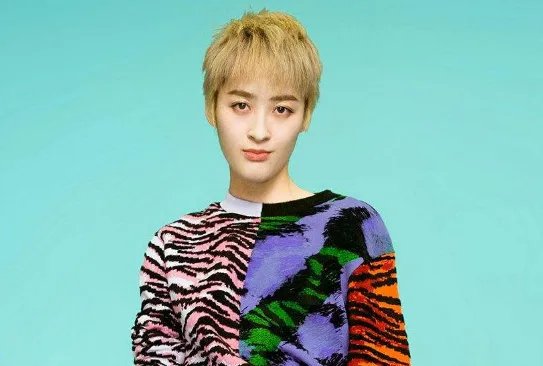 同为道歉,为何周杰伦能获央视正面点评,曾轶可却被取消演出呢