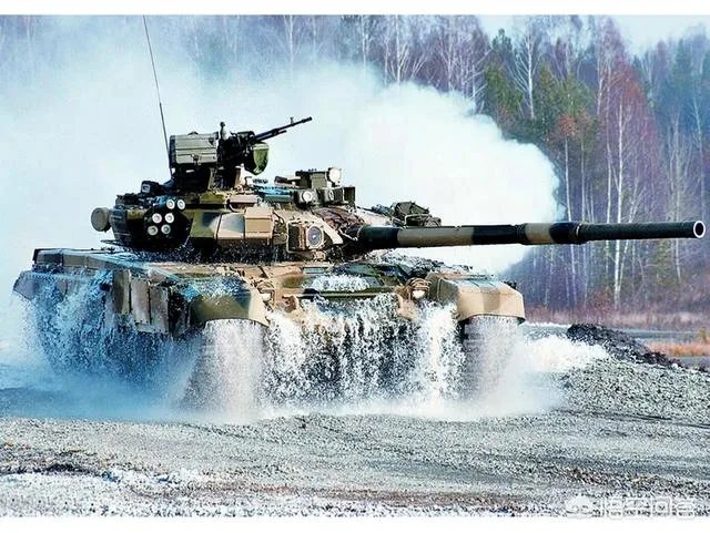 泰国增购14辆中国产VT-4主战坦克，创下每辆单价3500万人民币的纪录，你怎么看？