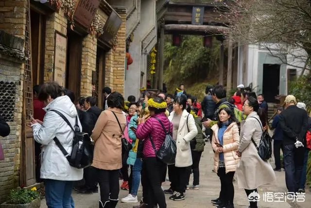 最近桂林跟团，导游发飙强制游客一小时消费2万，大家怎么看？