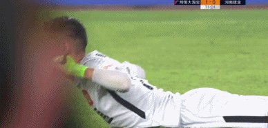 为什么中超联赛大多在晚上19:35开球,而不是19:30开球?