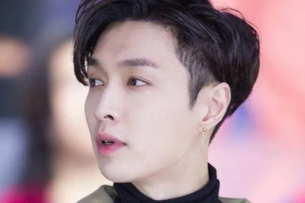 《少年之名》终于定档，你期待这档节目吗？
