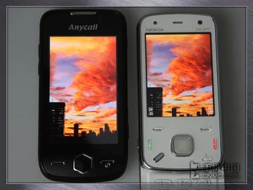 800MHz超酷3D界面 三星S8000C极速评测