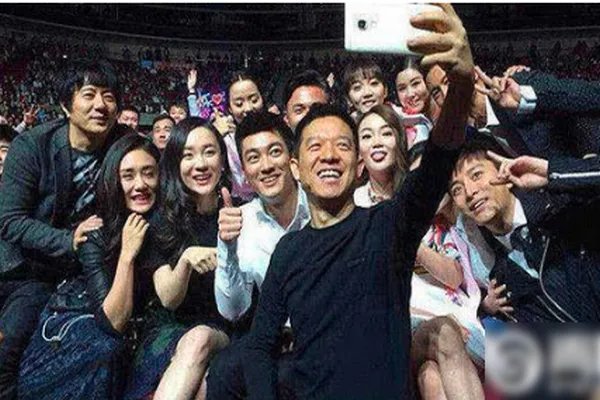京城四美！经历贾跃亭事件的甘薇现在怎么样了？