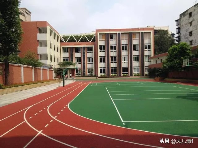 该如何选择小学?