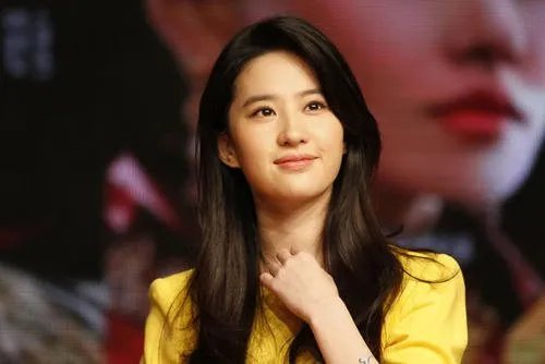 鹿晗和关晓彤恋情公布之后，为什么鹿晗的人气下降了？
