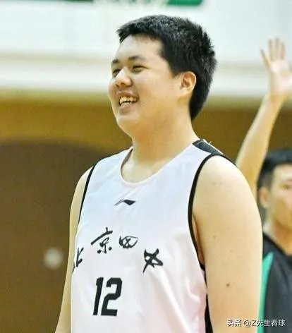 李楠、王治郅、巩晓彬的儿子都入选了国青男篮,巴特尔的儿子呢?