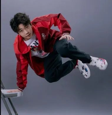 张亮的儿子天天如今长的怎样了?