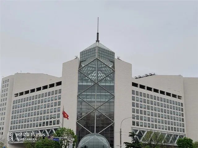 魅族15&15 Plus评测 全新神U配顶级拍照