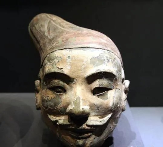 彩色兵马俑展出是真的吗？