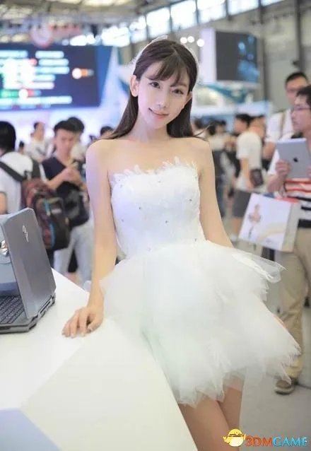 CJ 2015：最美SG陈潇美图欣赏！化身雷神电力十足