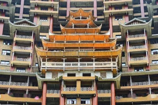 贵州独山县负债四百亿,花两亿建筑至今闲置的原因是什么?
