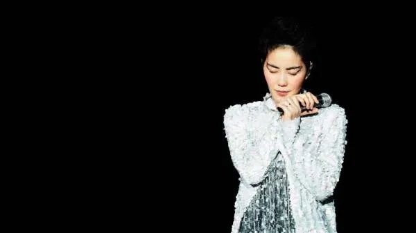 不愧是首富之子王思聪科普王菲“天价”门票内幕，比金星都敢说，你怎么看？