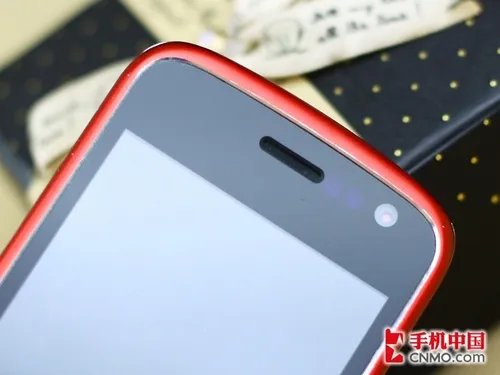 首款联通沃Phone 时尚智能天语U2图赏