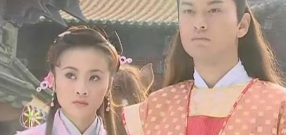 黄晓明当年为什么突然和杨颖公开恋情?