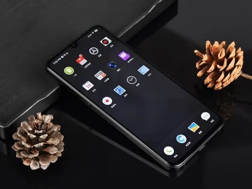 坚果Pro 3全面评测 从新出发的个性化旗舰担当
