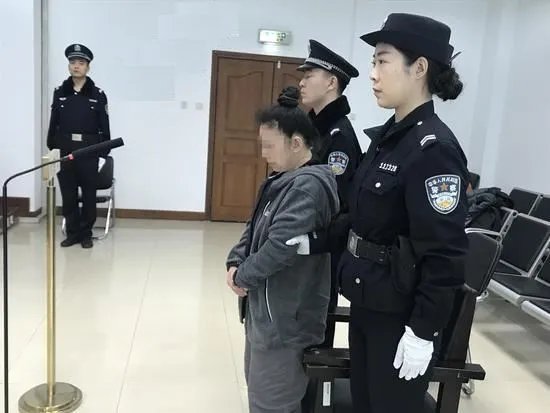 开车门撞死骑车者后果怎么样?