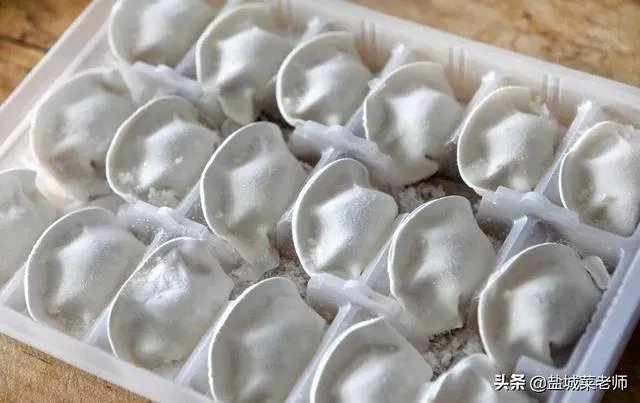 想搞个生胚速冻包子批发不知道看行不行,欢迎大家评论?