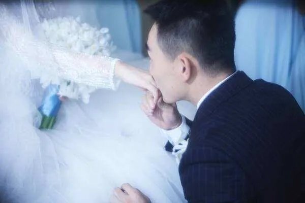 张馨予的名声不好,为何何捷最终会选择她?