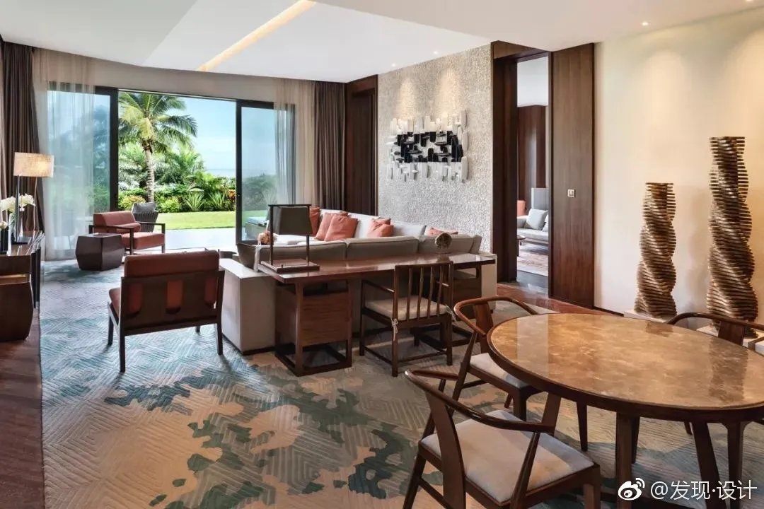 全球面积最大的海南石梅湾威斯汀度假酒店向地而生，是一种对大地...