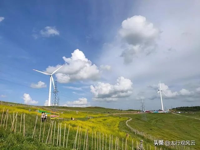 八月初去草原天路穿什么衣服?
