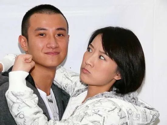文章在蜗居里