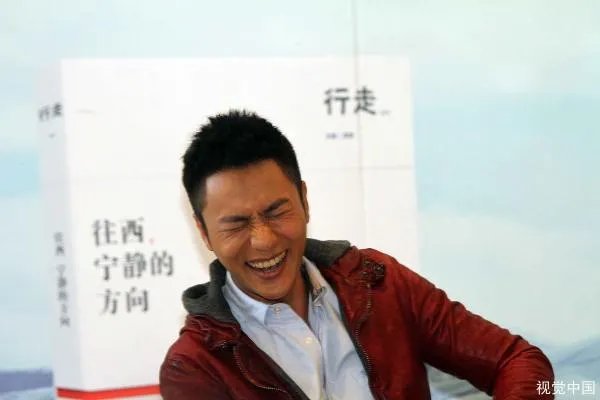 陈坤颜值逆天,儿子长相普通,颜值能遗传吗?