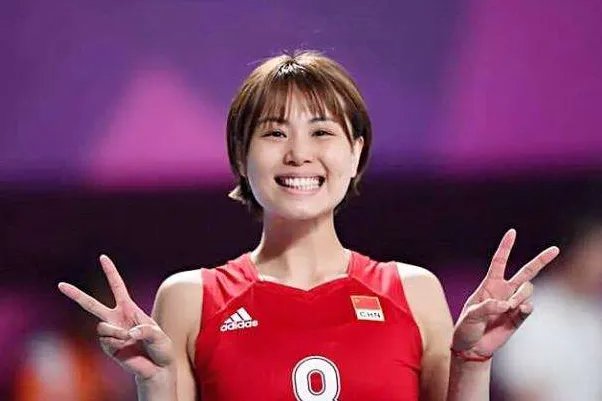 为什么至今无人可以取代曾春蕾在中国女排中的地位？