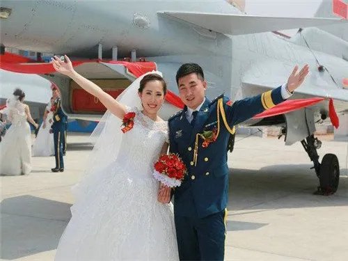 江西一男子破坏军婚被批捕,他将面临什么惩罚?