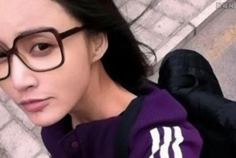 张歆艺有没有整容 前后对比不像同一人