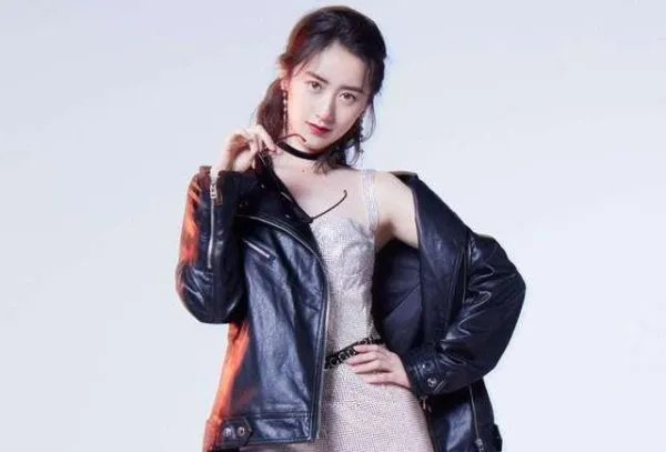 粉丝要求琉璃云歌会退款,这是不给成毅留一点面子了?