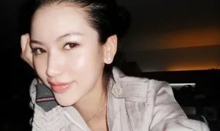 林峯女友拍戏超专业，床战画面好大胆！
