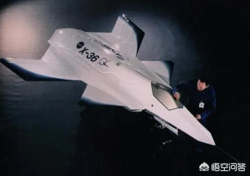 歼20战机在未来换装具有矢量推力的涡扇15发动机后会取消鸭翼吗？