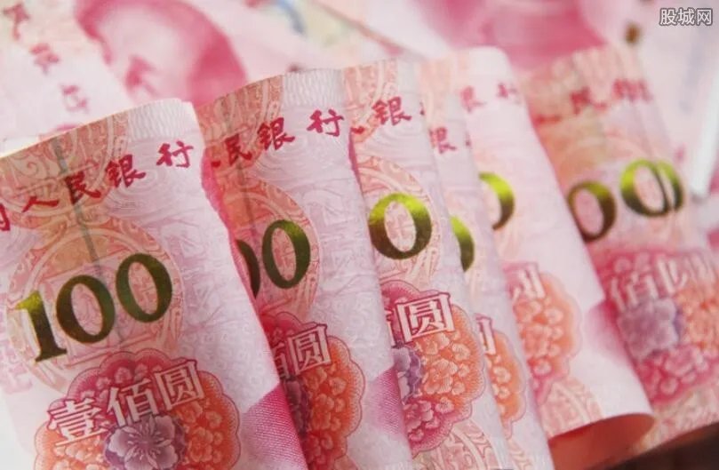 中国女首富花200亿买分手 身家缩近一半排全国第四