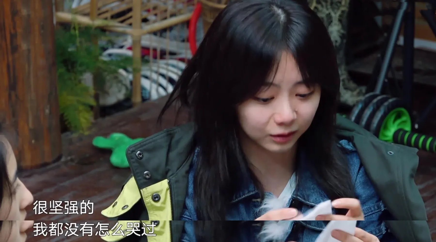 谭松韵妈妈被撞案开庭,哽咽发言惹粉丝心疼,如何看待这件事?