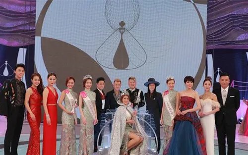 2017港姐揭晓  “龅牙妹”脱颖而出的背后有多少辛酸