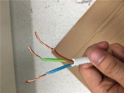 电线火线和零线怎么分